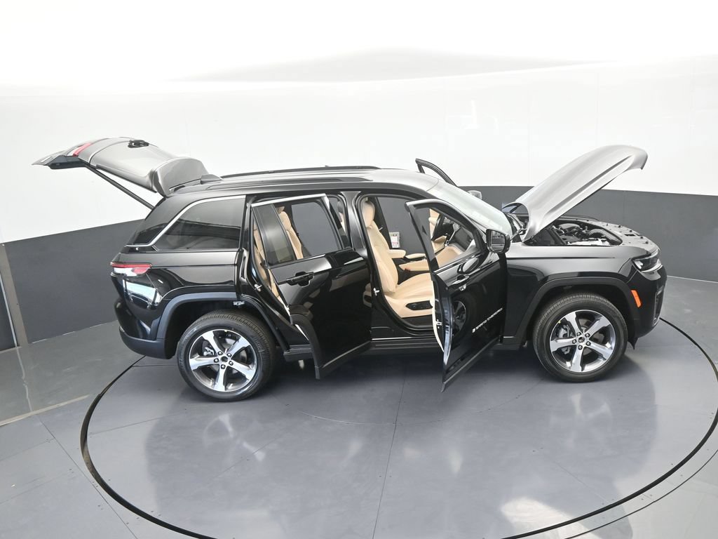Used 2026 Jeep Grand Cherokee Limited RWD image 52