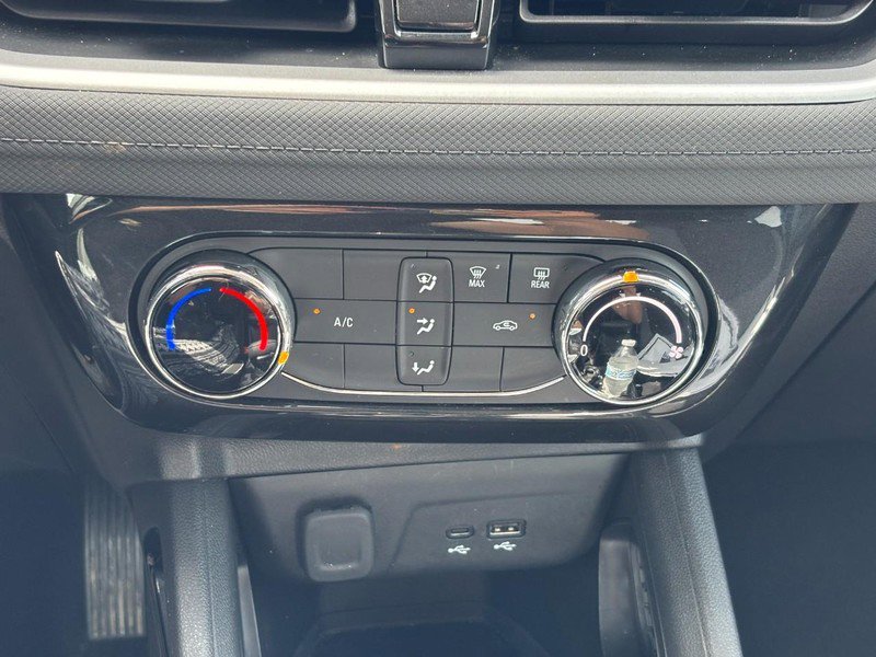 Certified 2025 Chevrolet TrailBlazer LT AWD/4WD image 22