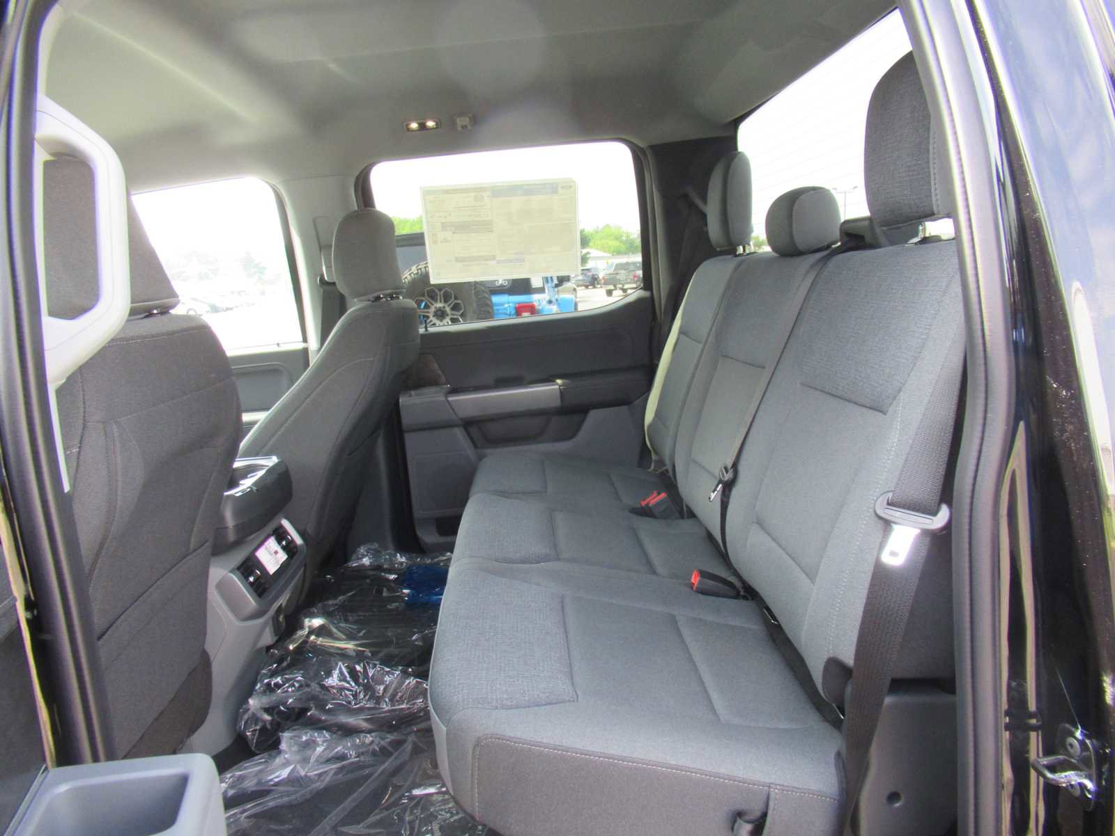 New 2025 Ford F150 Lightning XLT image 13