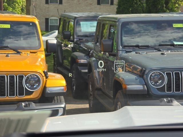 New 2026 Jeep Grand Wagoneer L Summit AWD/4WD image 22