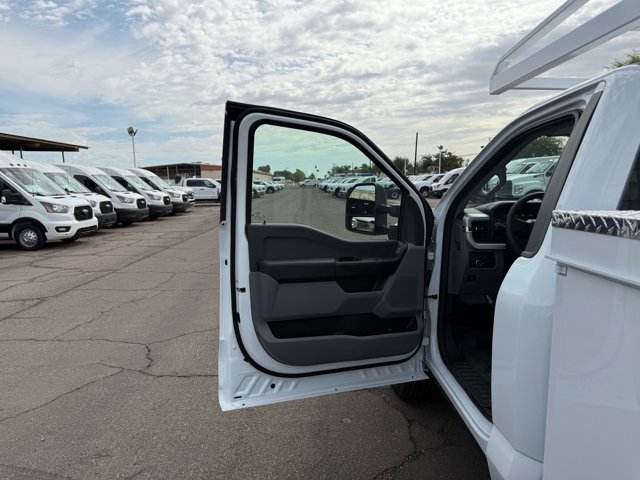 New 2026 Ford F250 XL w/ XL Chrome Package image 21