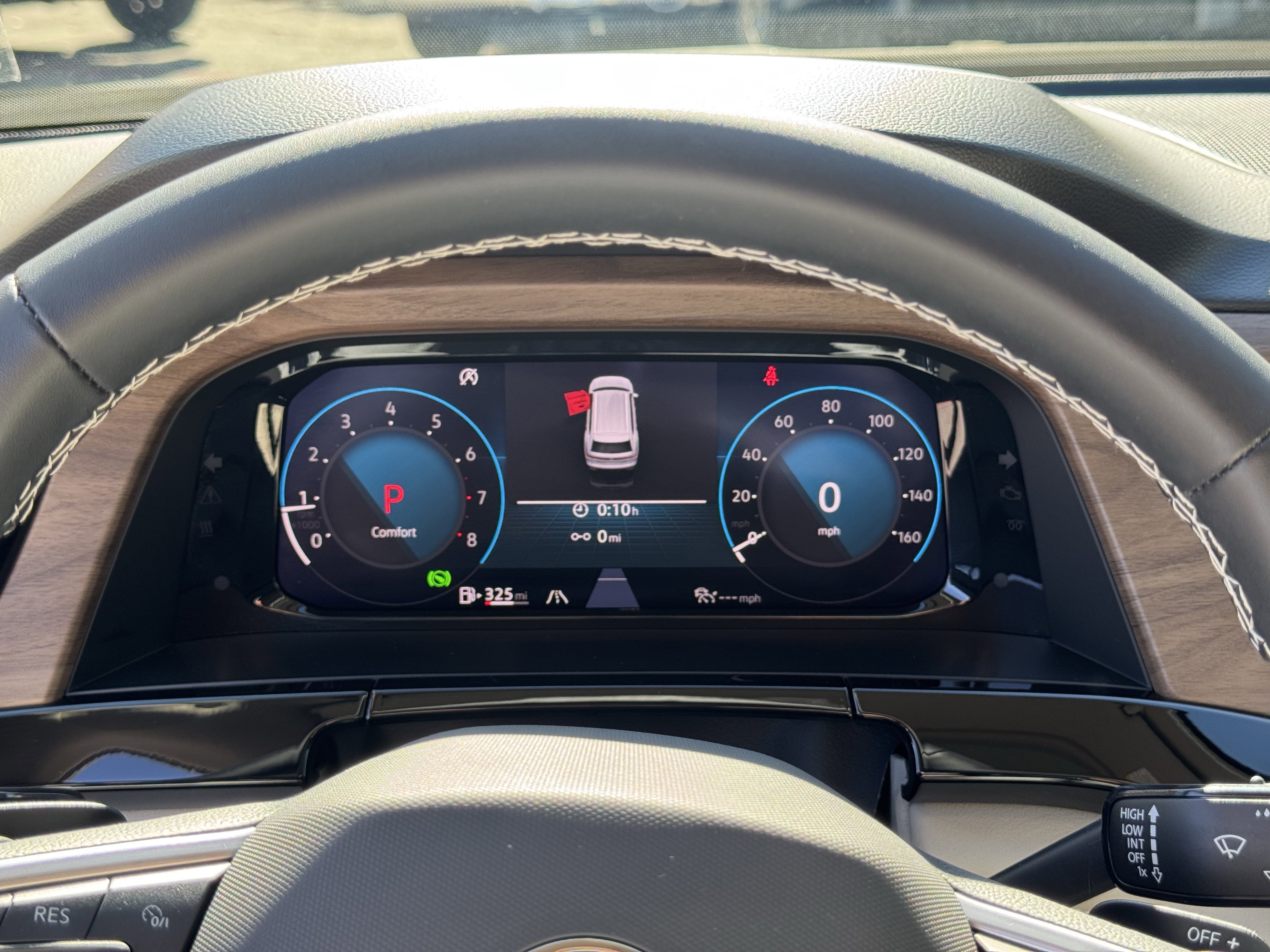 Used 2025 Volkswagen Atlas SE image 27