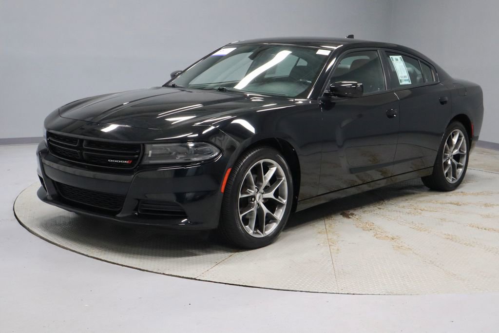 Used 2022 Dodge Charger SXT w/ Plus Group RWD image 7