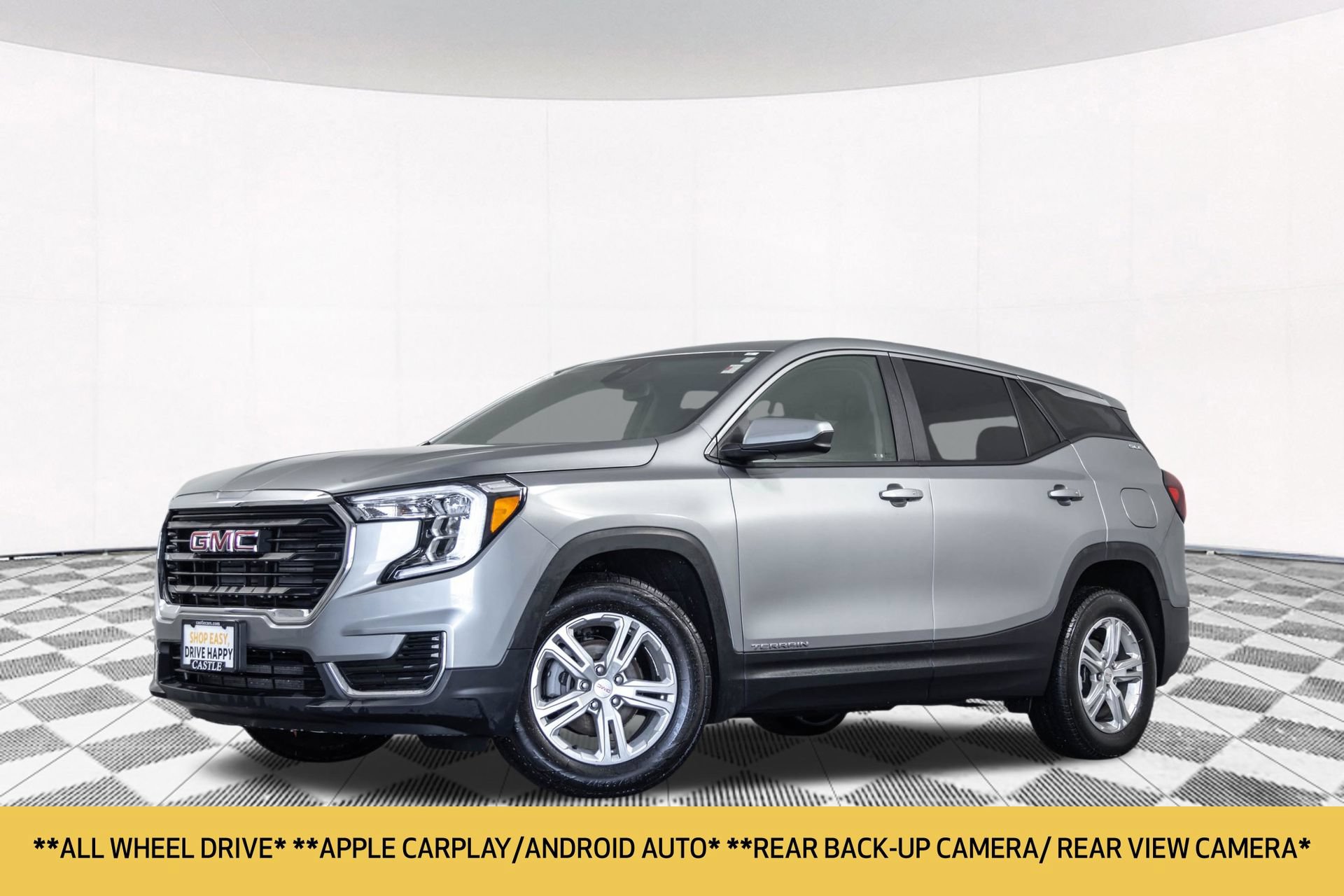 Used 2024 GMC Terrain SLE AWD/4WD image 2