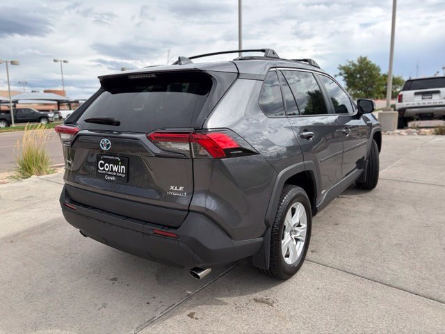 Used 2021 Toyota RAV4 XLE w/ Convenience Package AWD/4WD image 10