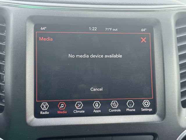 Used 2020 Jeep Cherokee Trailhawk w/ Cold Weather Group AWD/4WD image 27