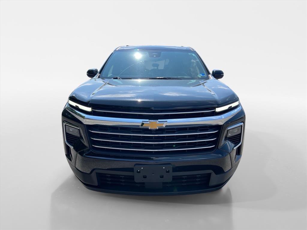 Used 2026 Chevrolet Traverse LT AWD/4WD image 8