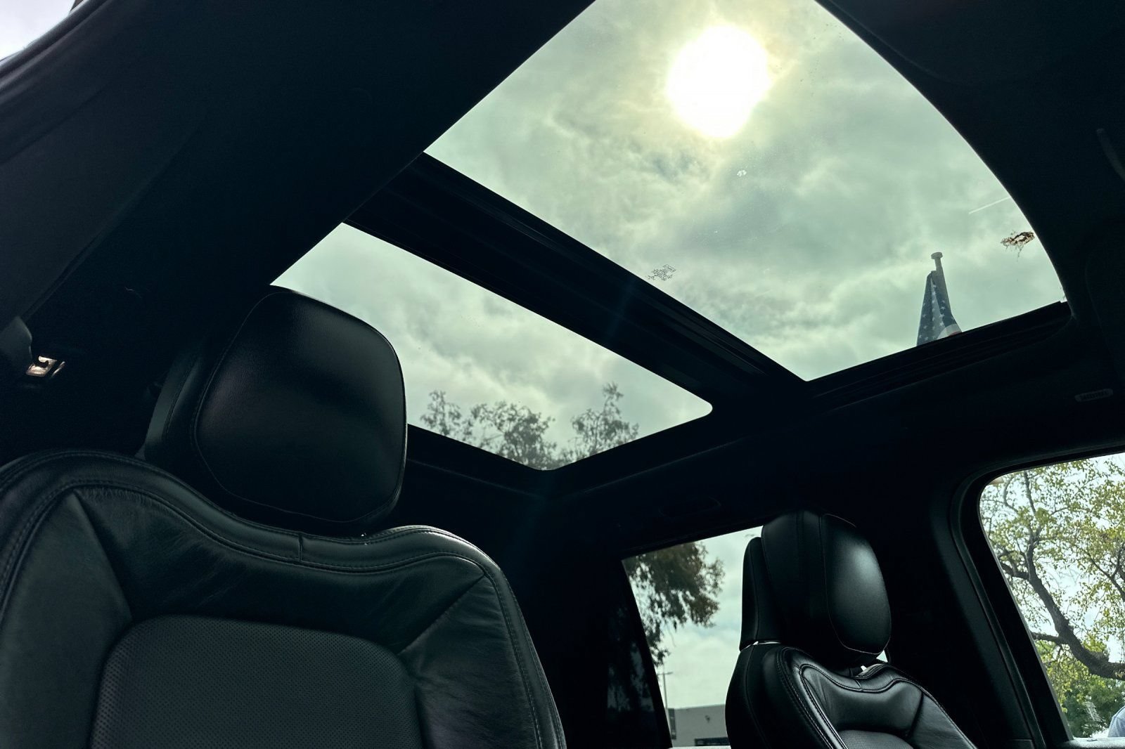 Used 2020 Lincoln Navigator Reserve RWD image 17