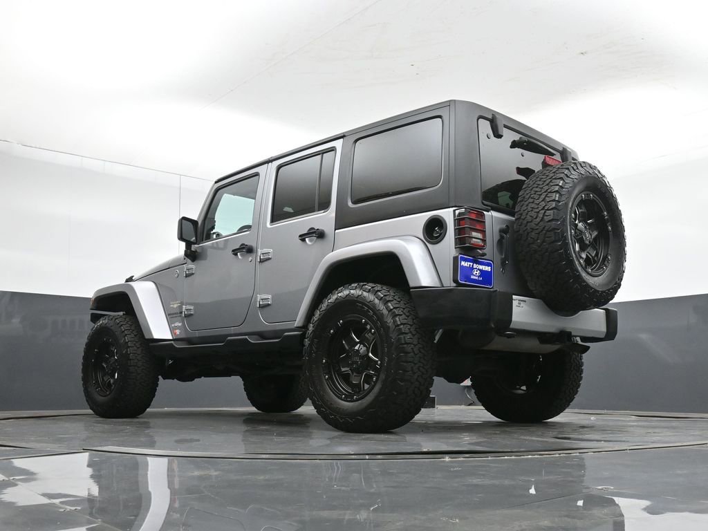 Used 2013 Jeep Wrangler Unlimited Sahara w/ Dual Top Group image 42