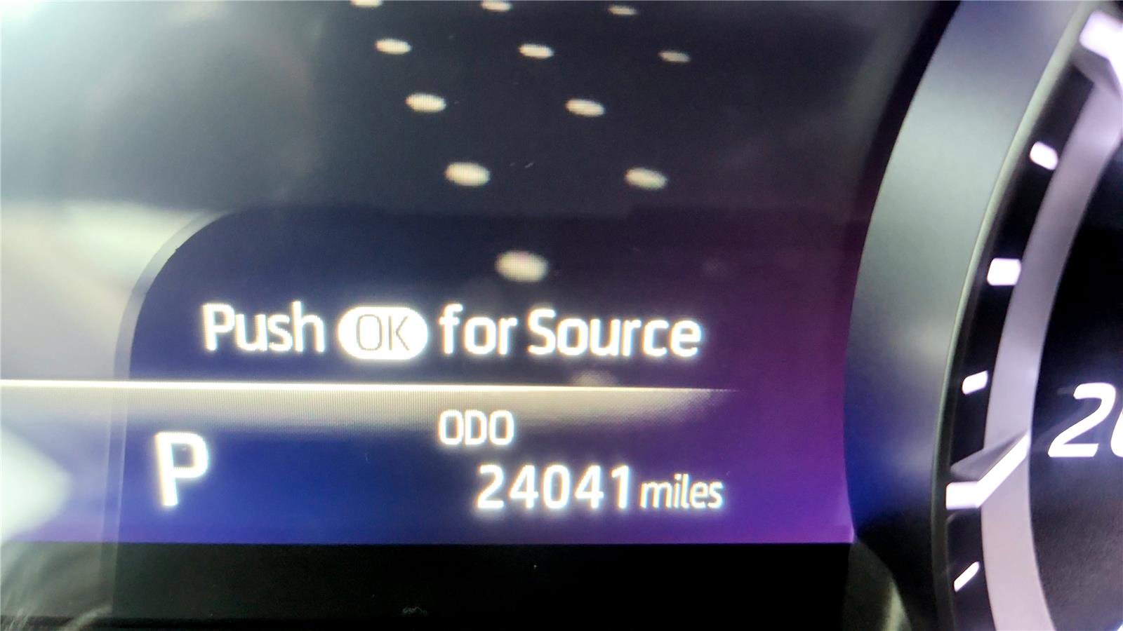 Certified 2022 Toyota Highlander XLE image 37