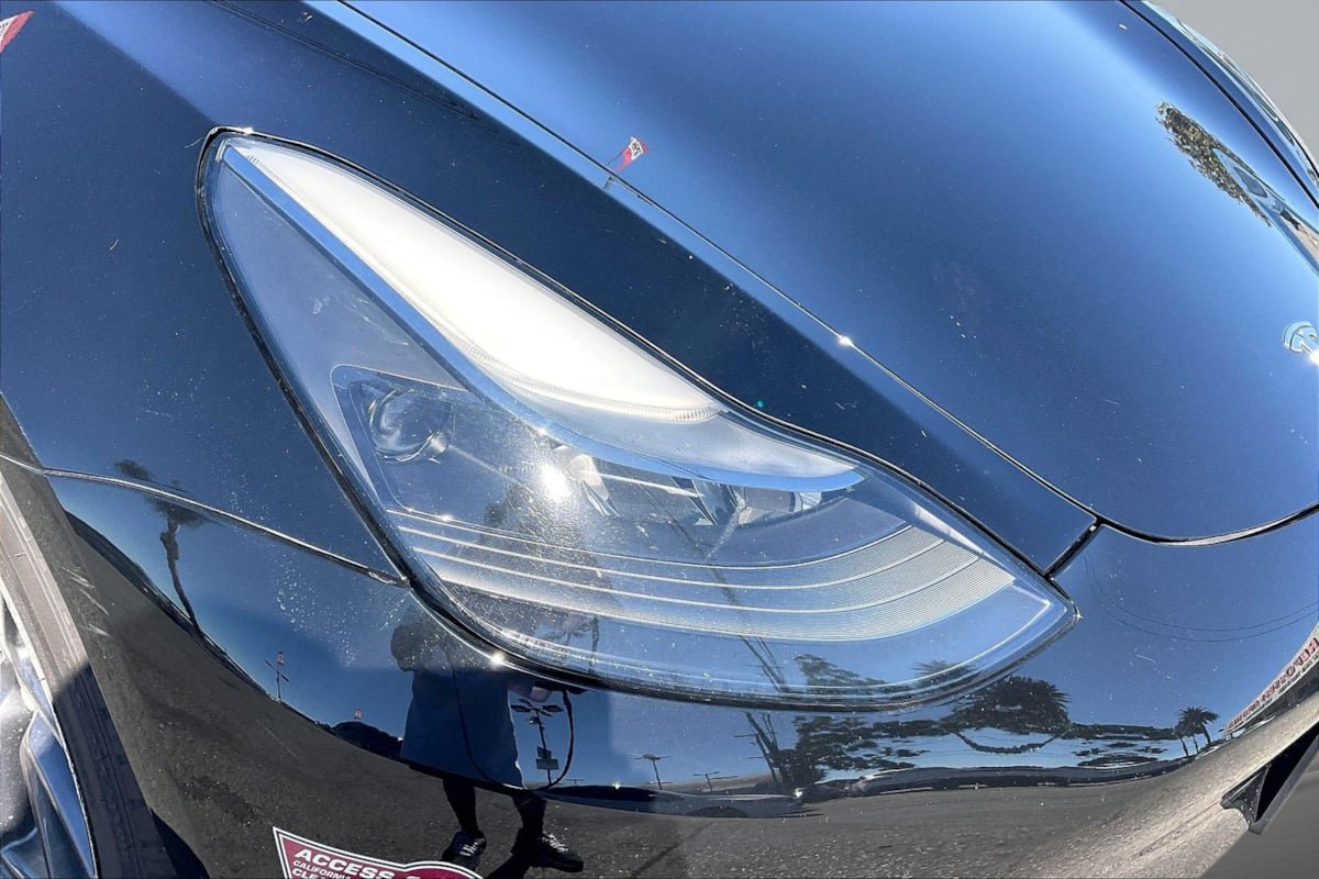 Used 2023 Tesla Model 3 Standard Range RWD image 27
