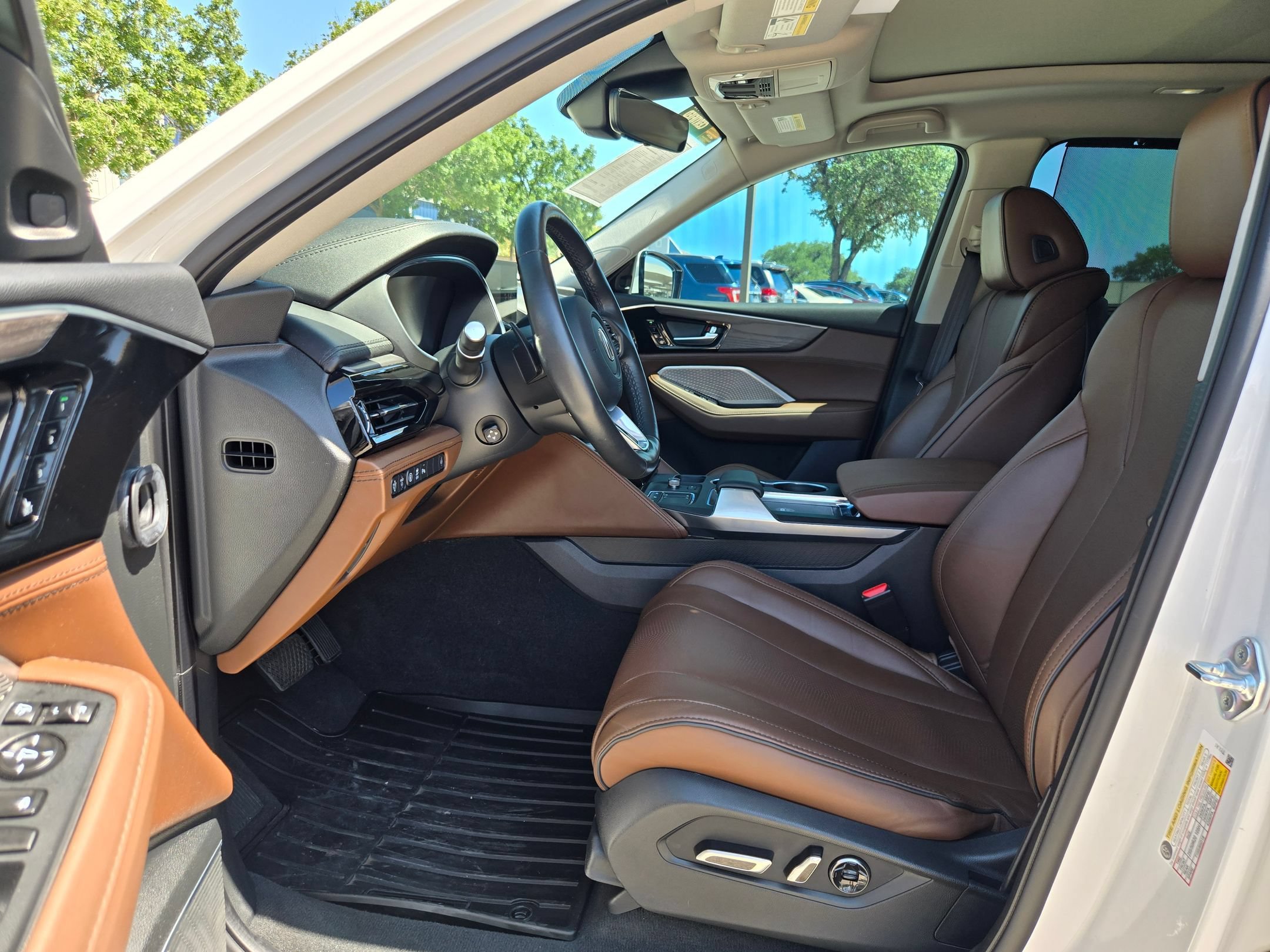 Certified 2023 Acura MDX SH-AWD w/ Advance Package image 10