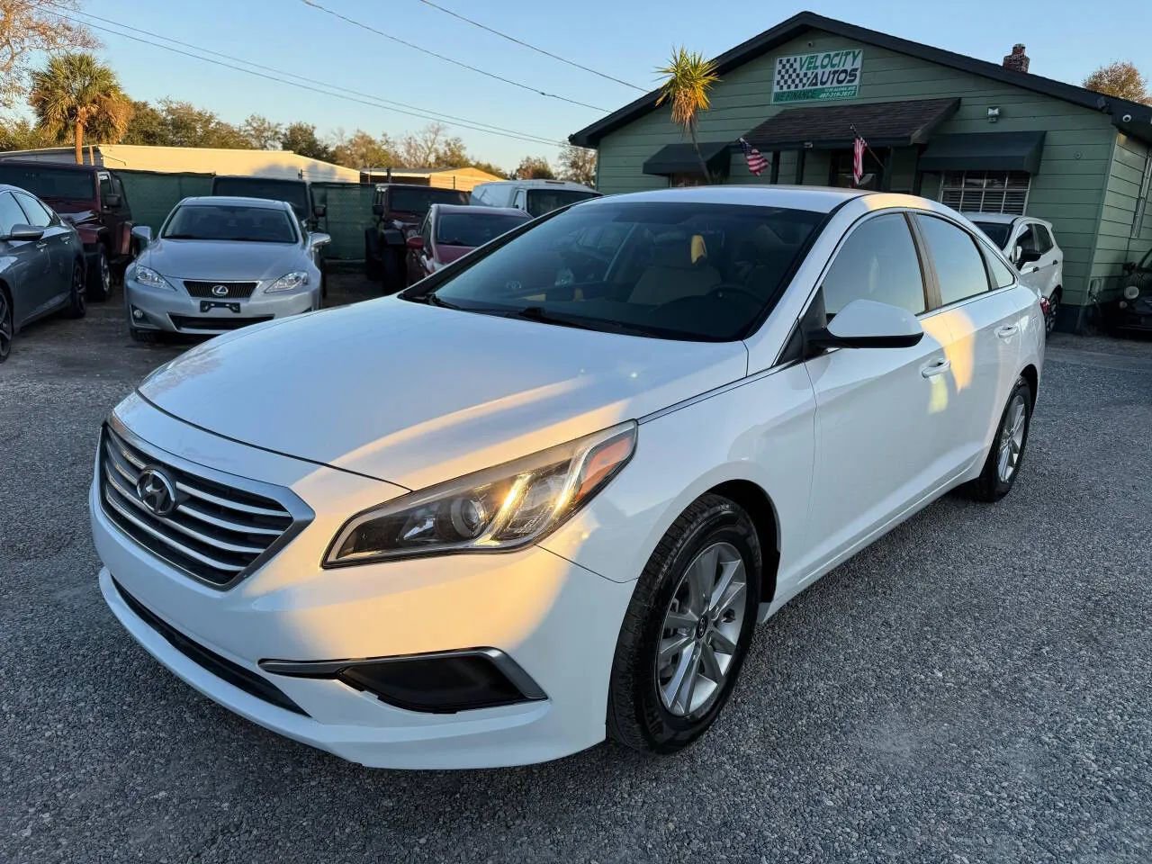 Used 2017 Hyundai Sonata SE w/ Cargo Package