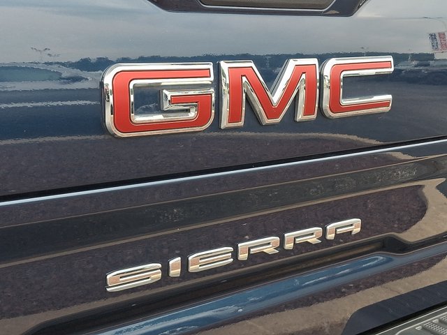 Used 2022 GMC Sierra 1500 SLT w/ SLT Premium Plus Package AWD/4WD image 35