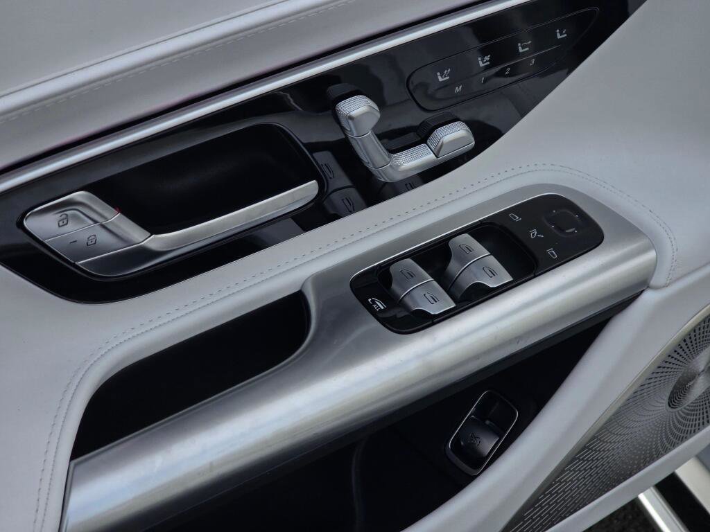 New 2026 Mercedes-Benz Maybach SL 680 image 34