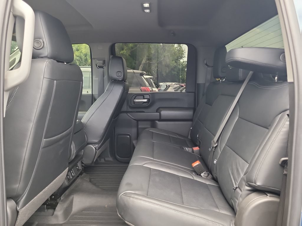 Used 2026 Chevrolet Silverado 2500 Custom w/ Custom Value Package AWD/4WD image 11