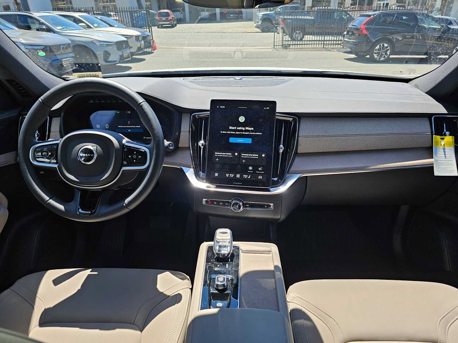 Certified 2026 Volvo XC90 B6 Plus w/ Protection Package Premier AWD/4WD image 18
