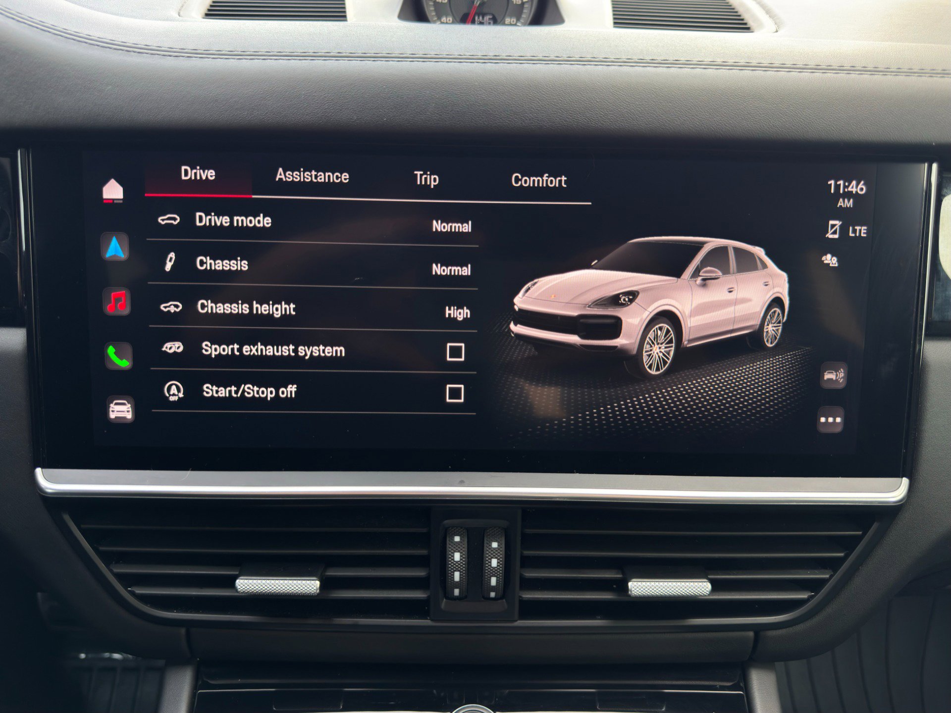 Used 2022 Porsche Cayenne GTS image 39