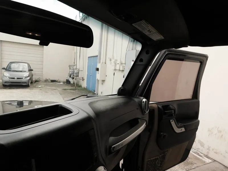 Used 2013 Jeep Wrangler Rubicon w/ Dual Top Group image 32