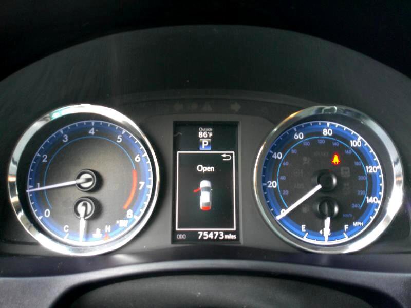 Used 2019 Toyota Corolla SE image 21