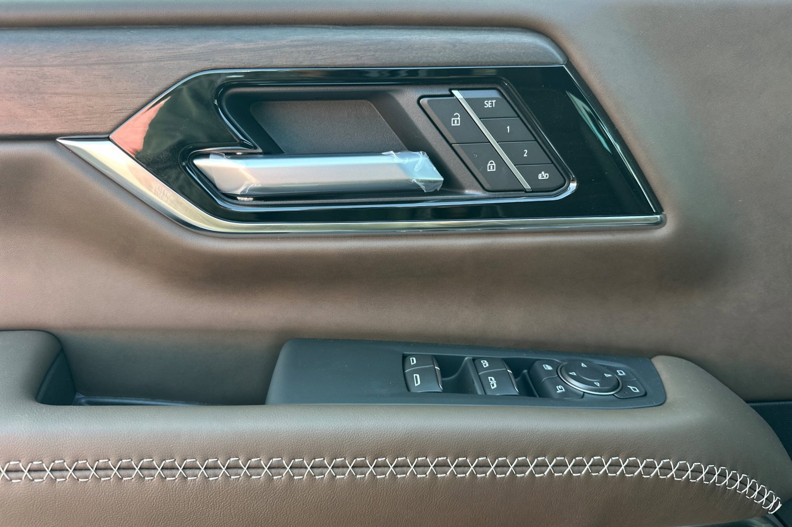 New 2026 GMC Yukon Denali Ultimate image 9