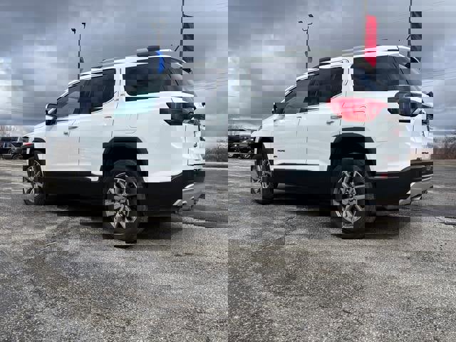 Used 2017 GMC Acadia SLE w/ LPO, Floor Liner Package image 5