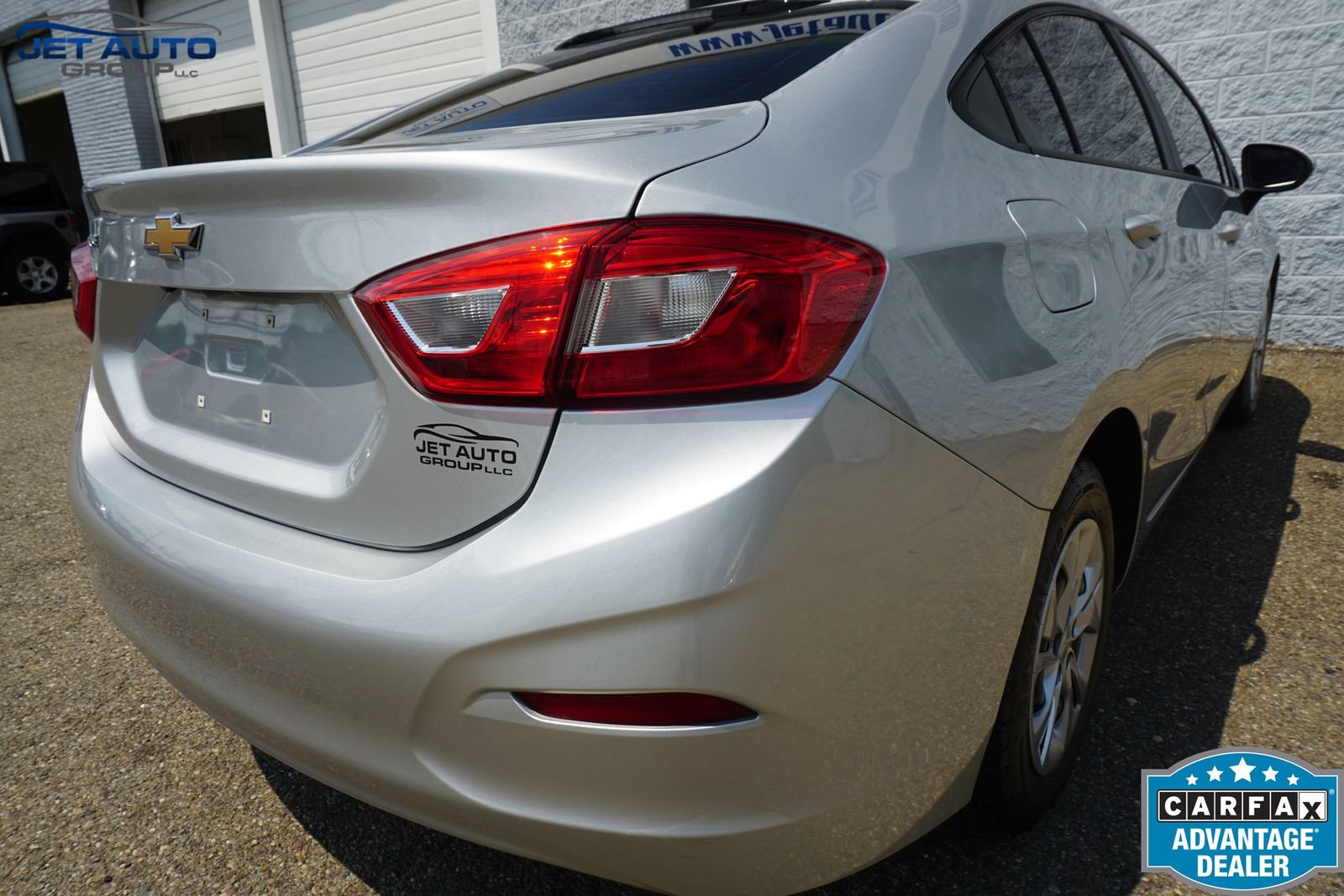 Used 2019 Chevrolet Cruze LS FWD image 11