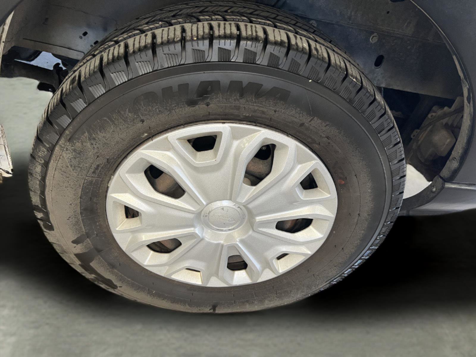 Used 2019 Ford Transit 250 130 Low Roof w/ Exterior Upgrade Package image 13