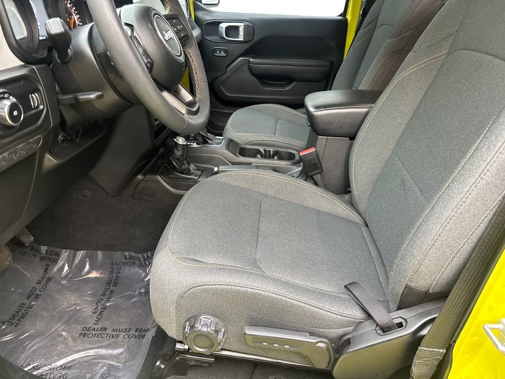 Used 2024 Jeep Wrangler Sport S AWD/4WD image 25