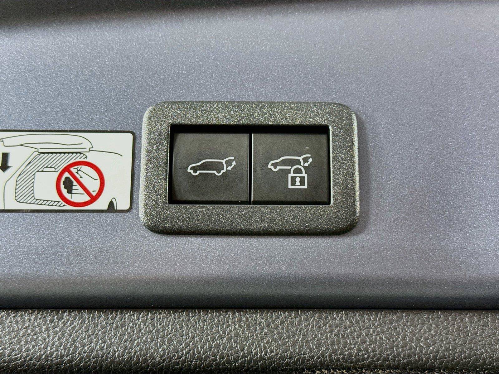 Certified 2026 Toyota Corolla Cross XLE w/ Convenience Package FWD image 41