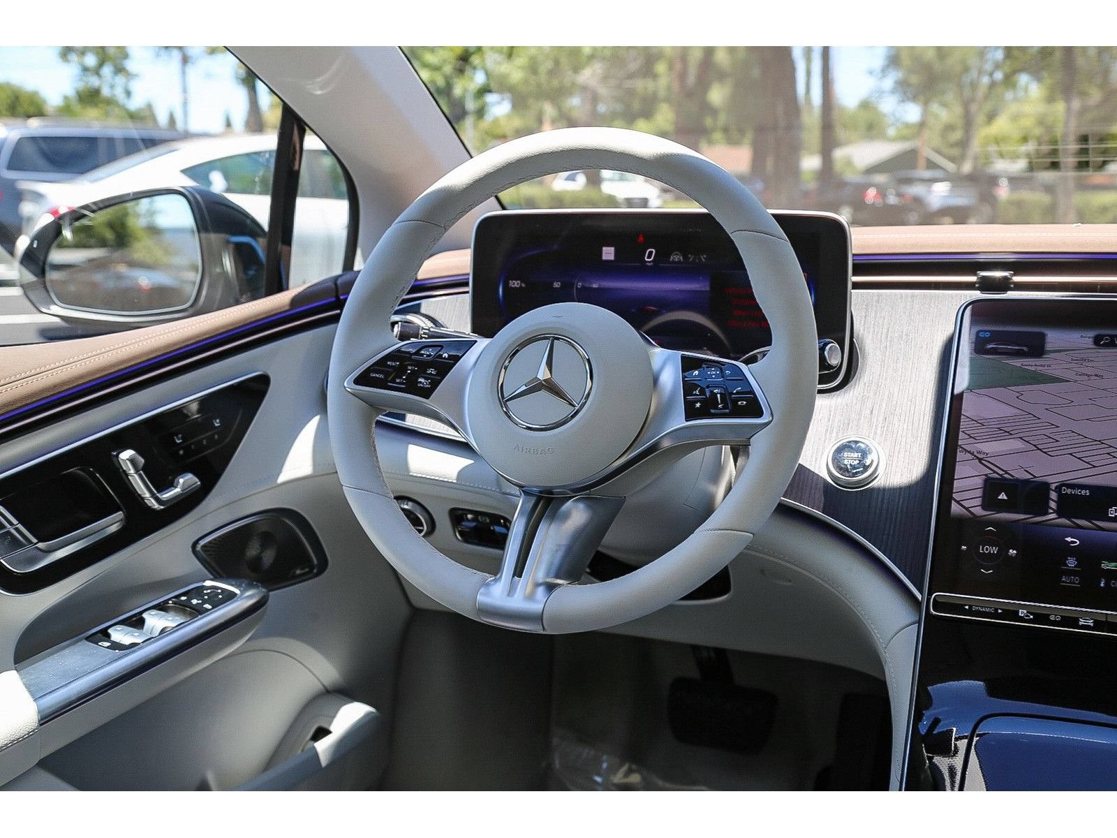 Used 2024 Mercedes-Benz EQE 350+ 4MATIC Sedan image 13