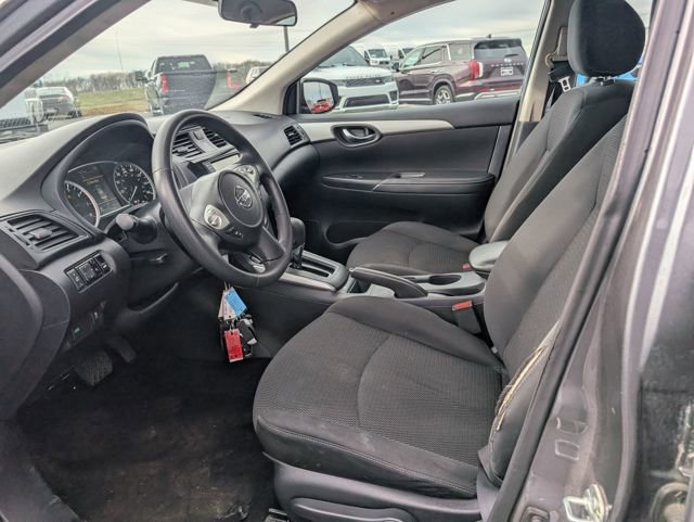 Used 2019 Nissan Sentra S image 13
