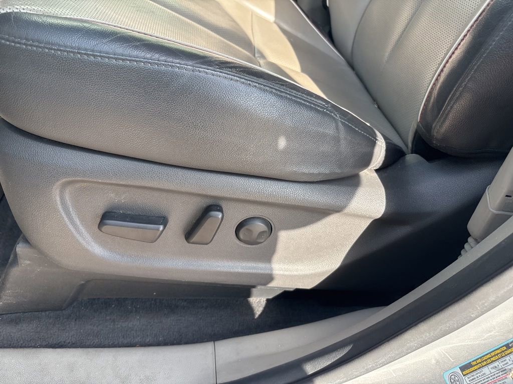 Used 2018 Kia Sedona EX FWD image 13