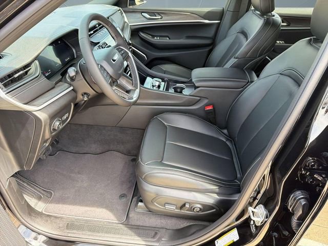 New 2026 Jeep Grand Cherokee L Limited AWD/4WD image 5