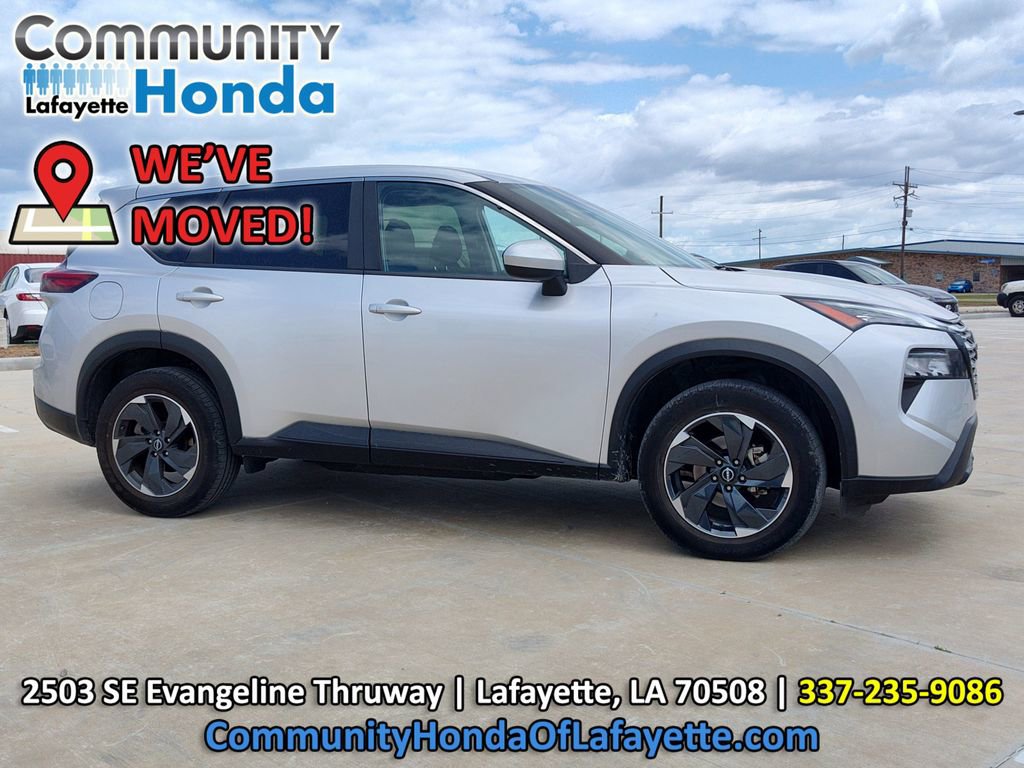 Used 2024 Nissan Rogue SV FWD image 14