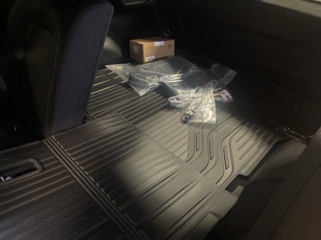 New 2026 Chevrolet Equinox EV LT w/ Comfort Package image 27