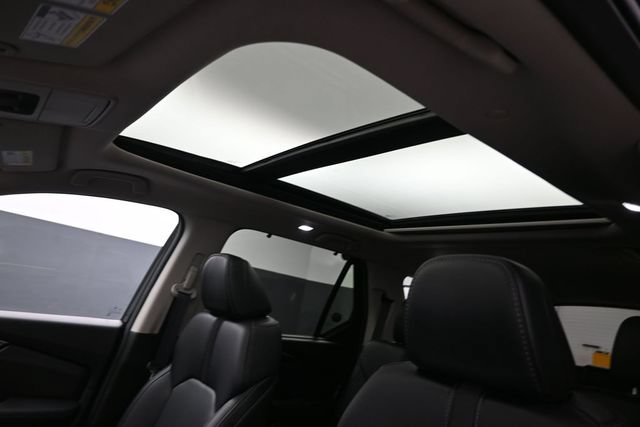 Used 2025 Honda Pilot Touring image 19
