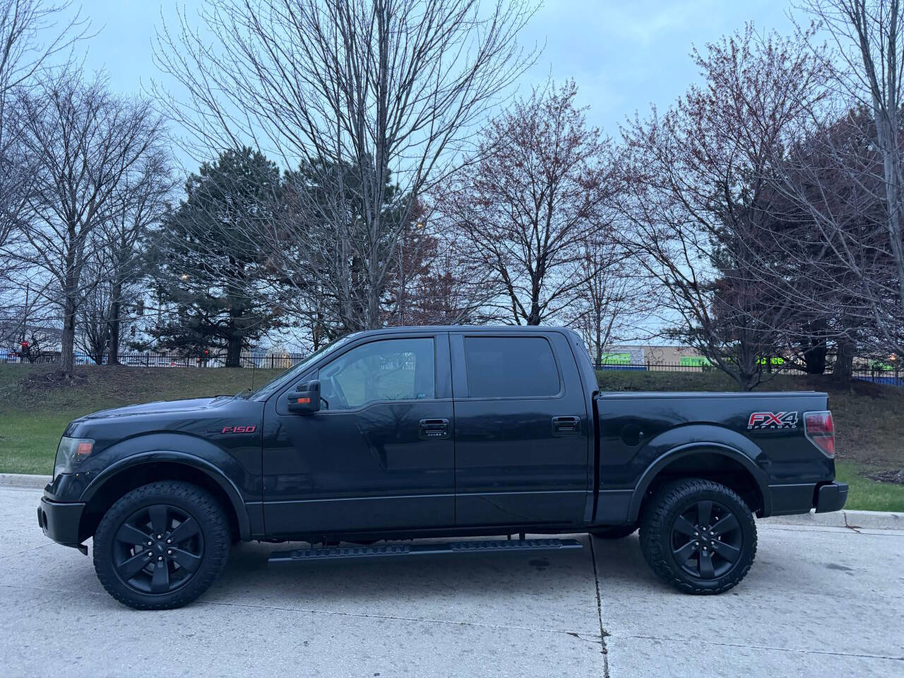 Used 2014 Ford F150 FX4 w/ Equipment Group 402A Luxury image 14