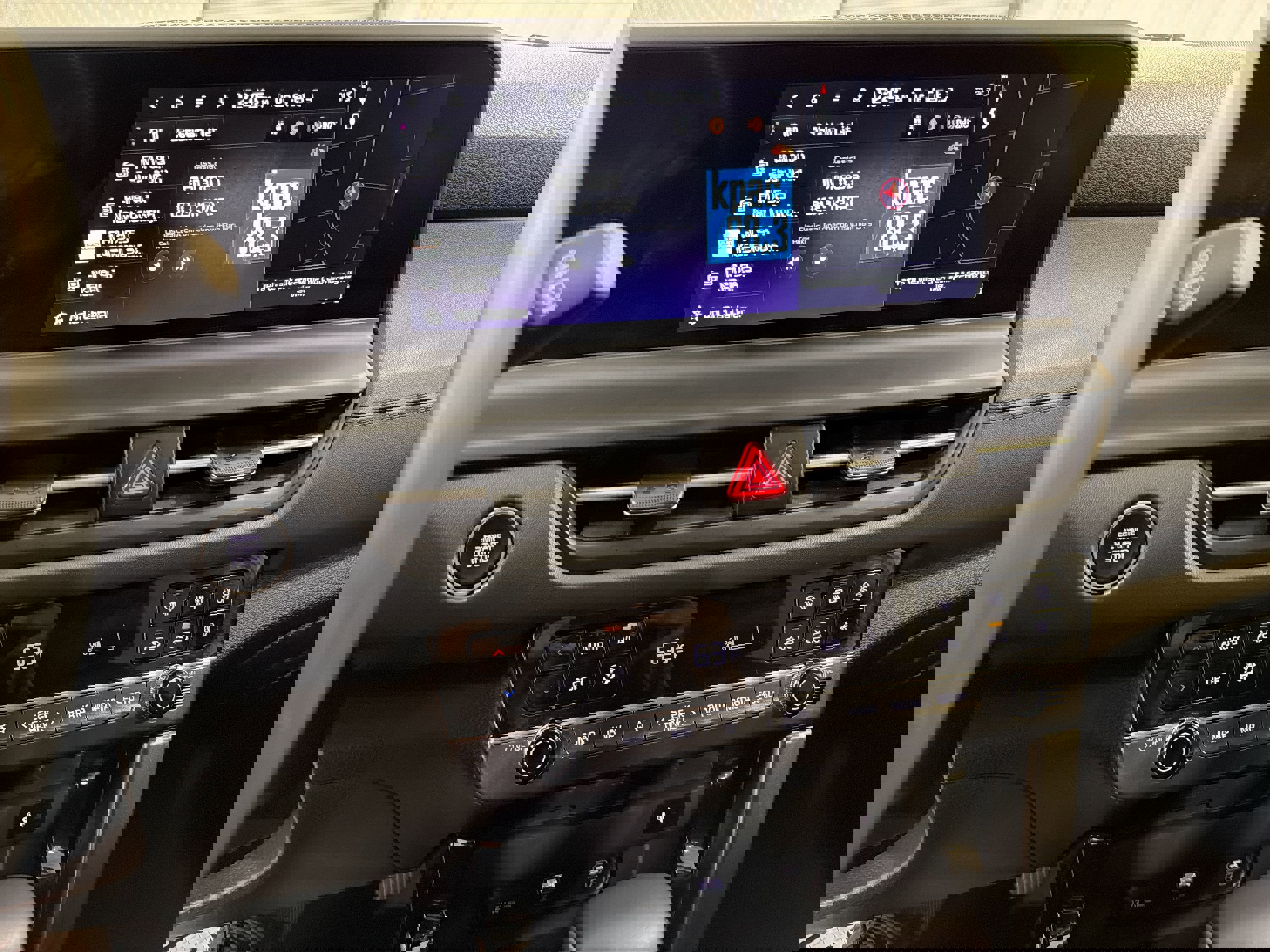 Used 2024 Kia Seltos EX image 17