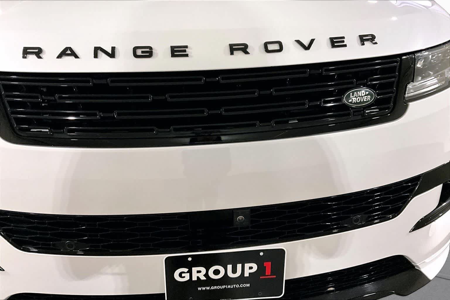 Used 2025 Land Rover Range Rover Sport Dynamic SE AWD/4WD image 31