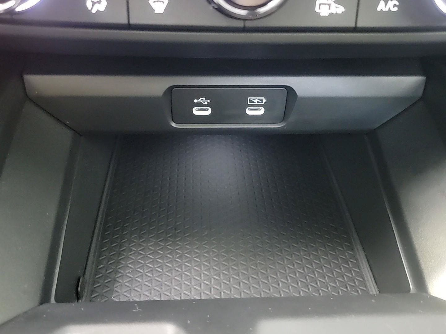 Certified 2024 Honda Accord EX image 30
