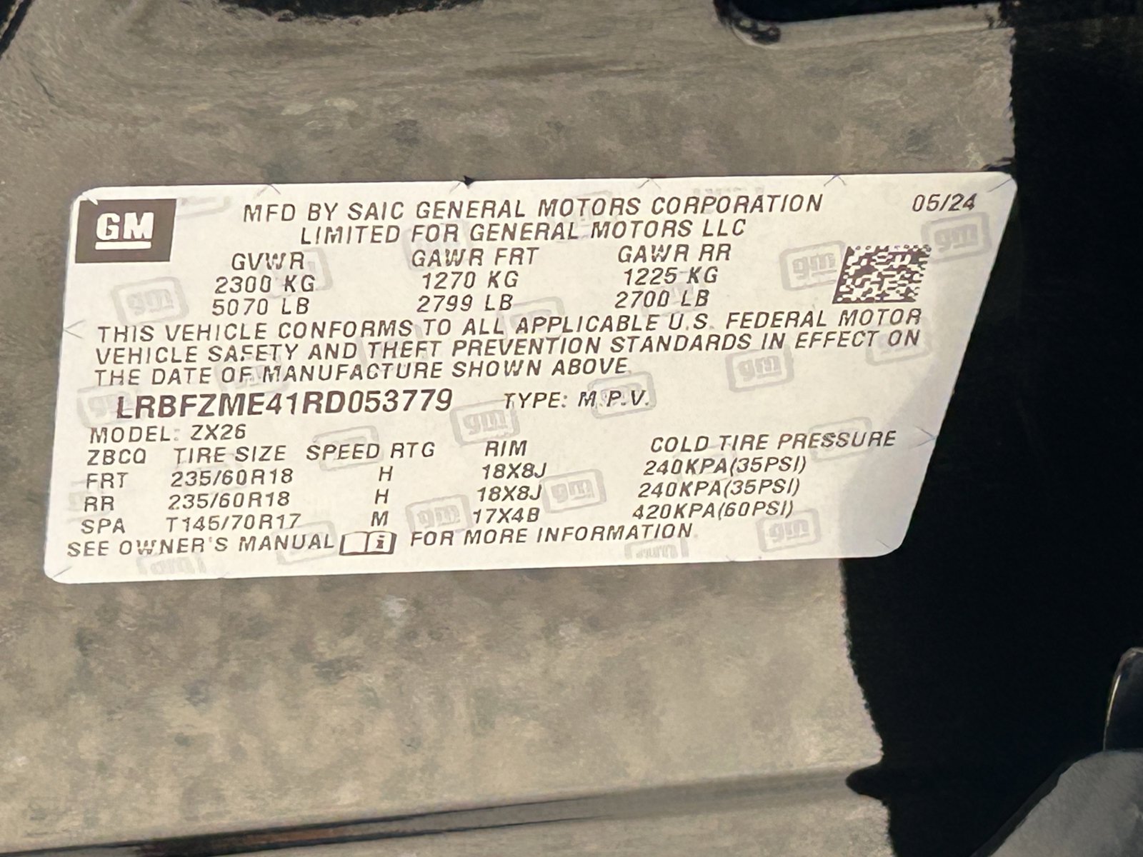 Certified 2024 Buick Envision Preferred AWD/4WD image 35
