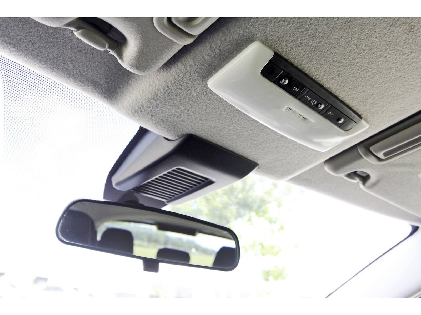 Certified 2023 Nissan Kicks SV FWD image 23