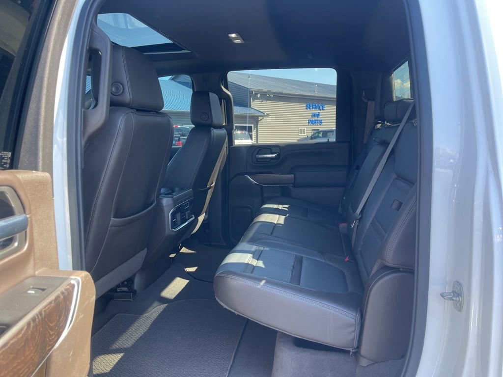Used 2021 GMC Sierra 3500 Denali w/ Denali Ultimate Package image 15