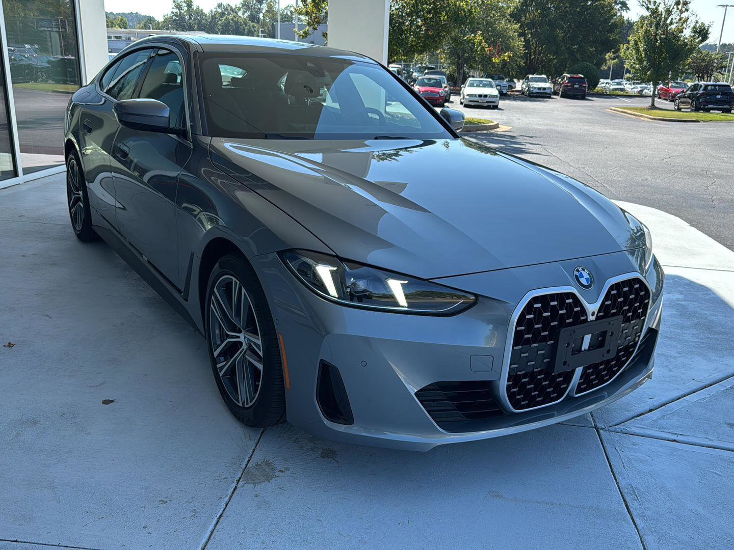 Used 2025 BMW 430i xDrive w/ Premium Package image 6