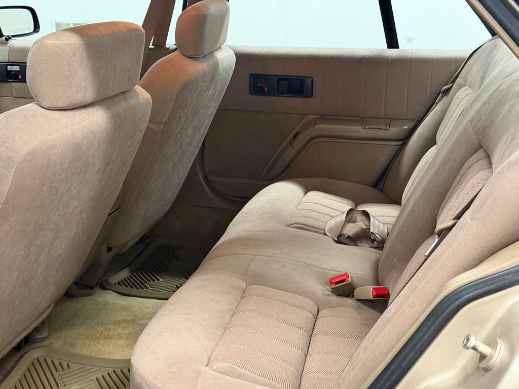 Used 1994 Chevrolet Lumina Euro FWD image 16
