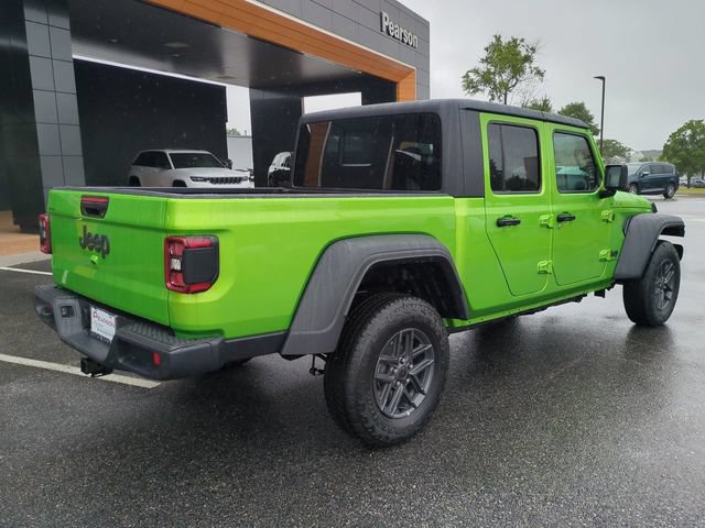 New 2025 Jeep Gladiator Sport AWD/4WD image 4