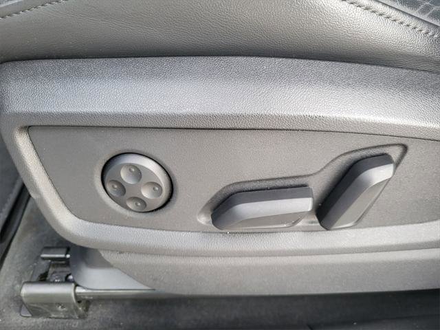 Certified 2023 Audi Q5 2.0T Premium Plus w/ Premium Plus Package image 11