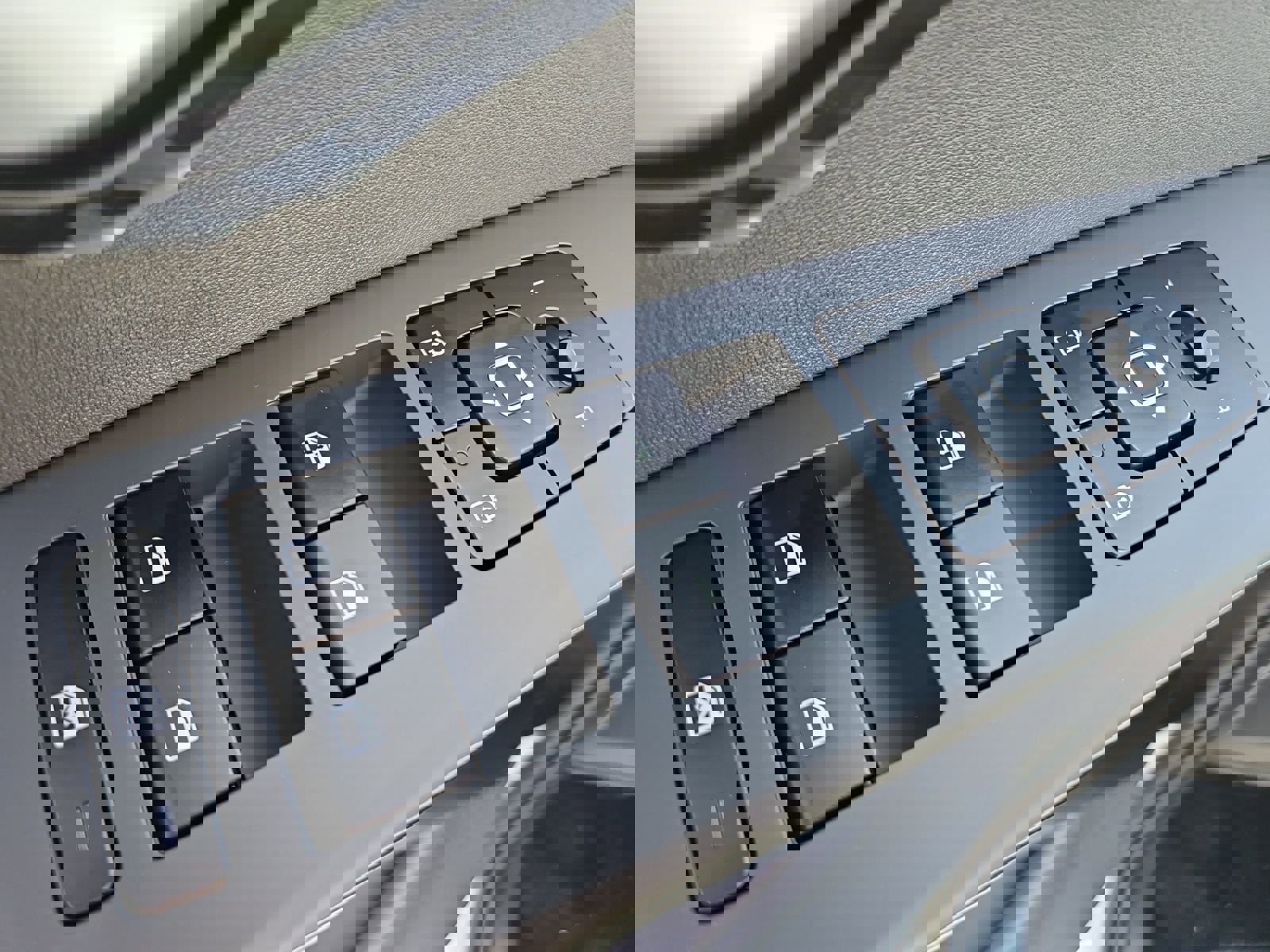 Used 2026 Kia Niro LX image 22