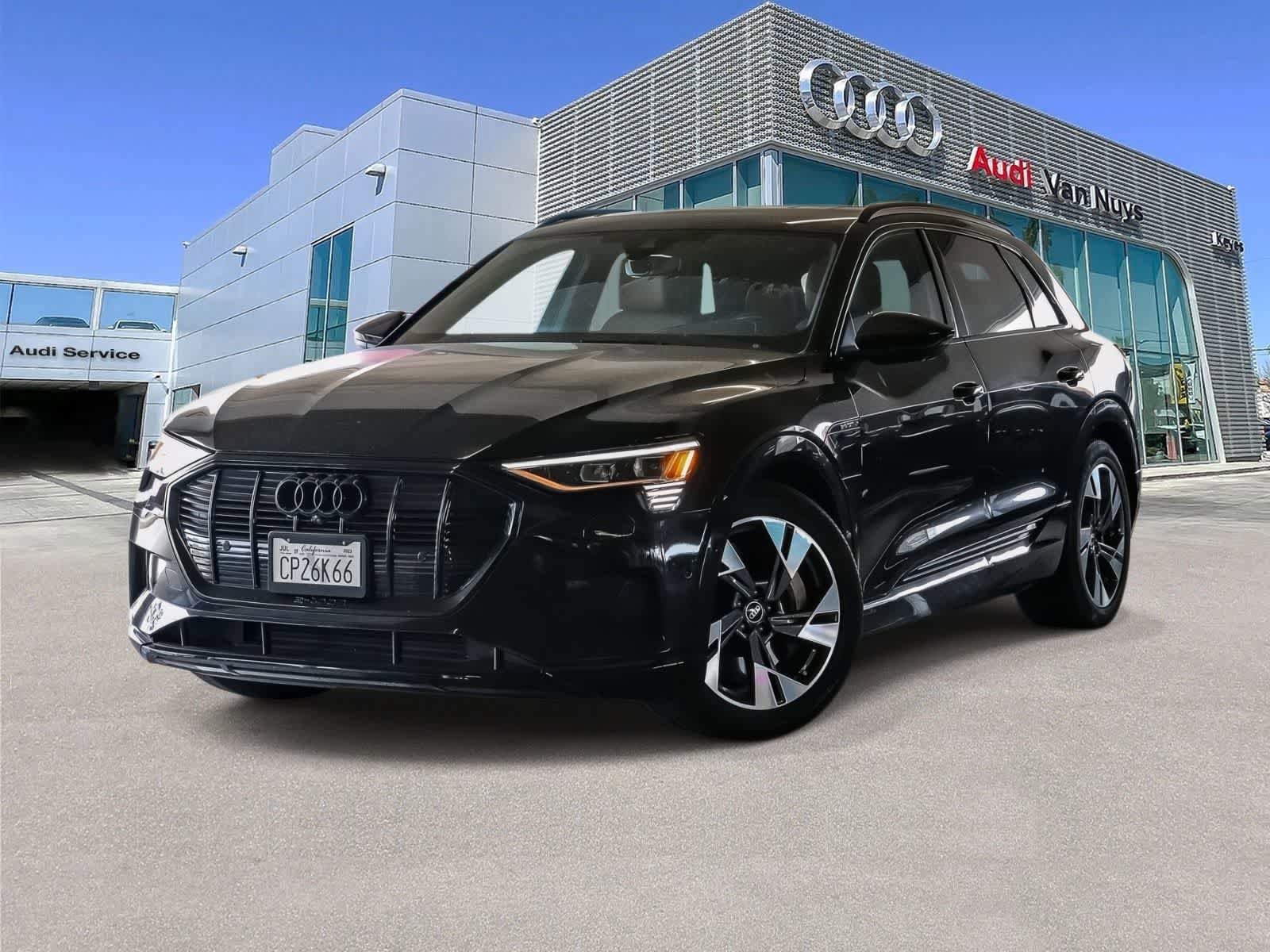 Used 2023 Audi e-tron Premium w/ Convenience Plus Package